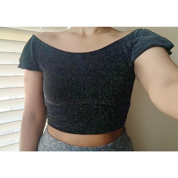 Black sparkly crop top - Picture 1 of 3